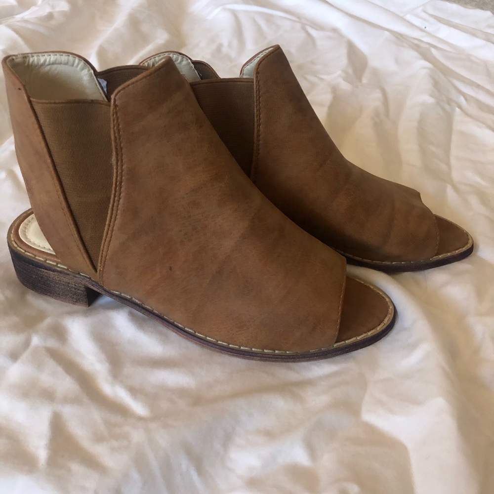 Vici Dolls summer booties